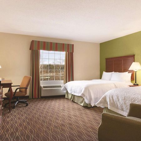 Hampton Inn & Suites Greenfield Eksteriør billede