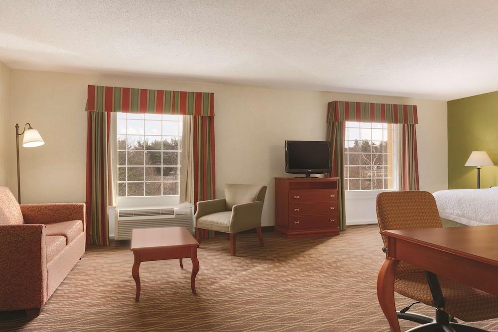 Hampton Inn & Suites Greenfield Eksteriør billede