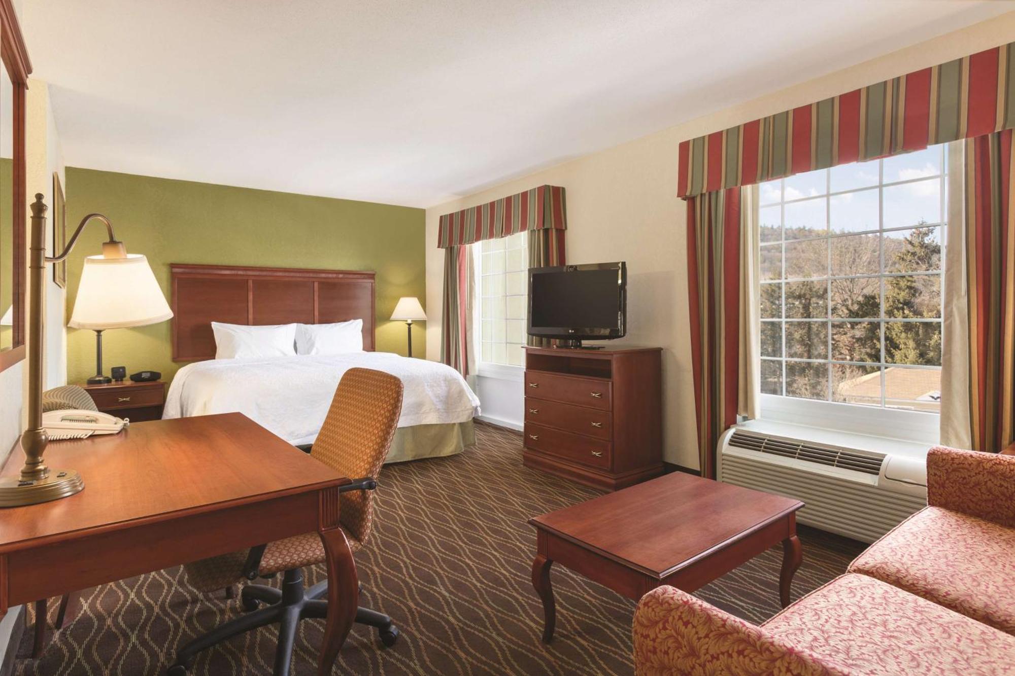 Hampton Inn & Suites Greenfield Eksteriør billede