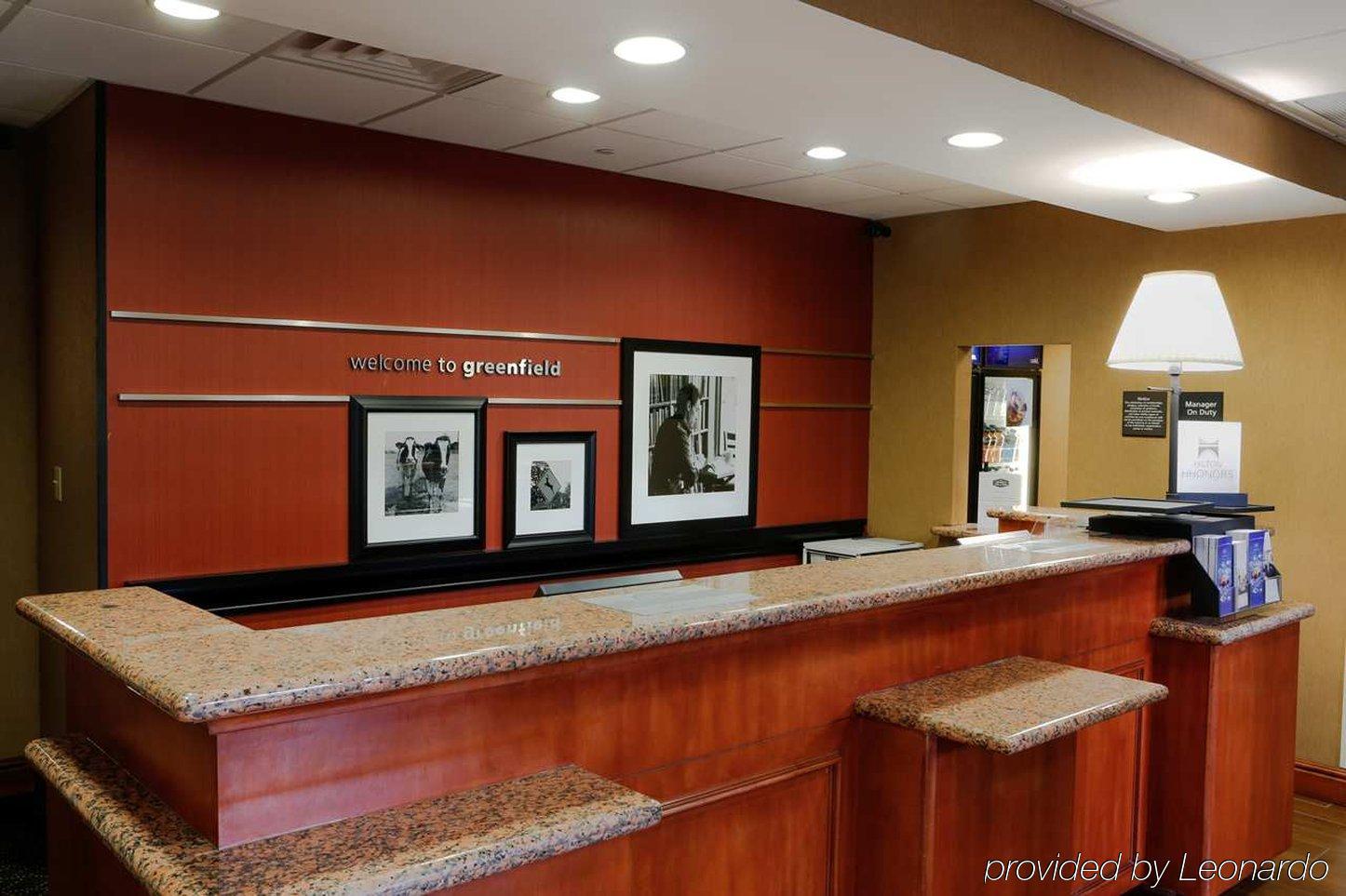 Hampton Inn & Suites Greenfield Eksteriør billede