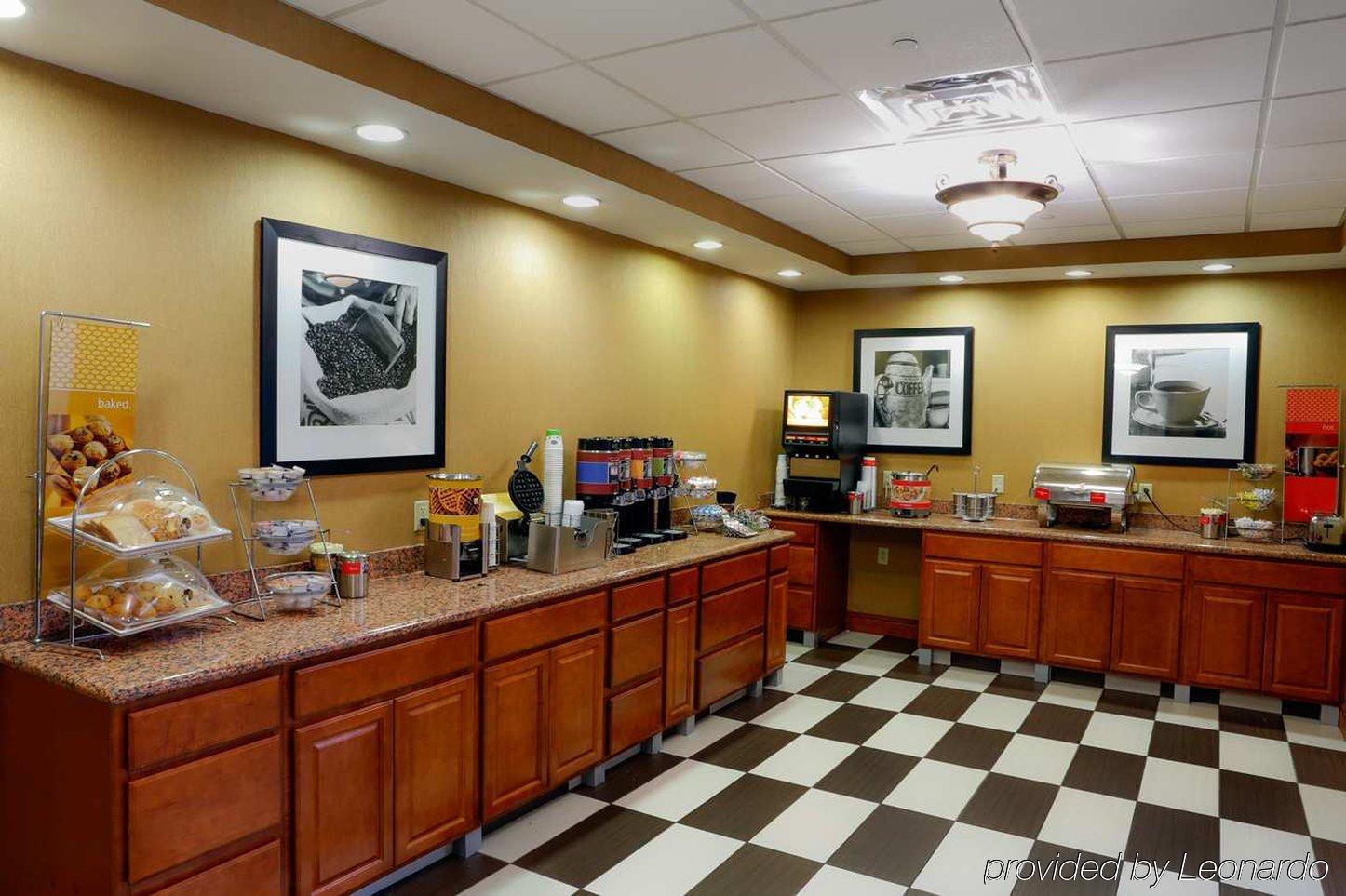 Hampton Inn & Suites Greenfield Eksteriør billede
